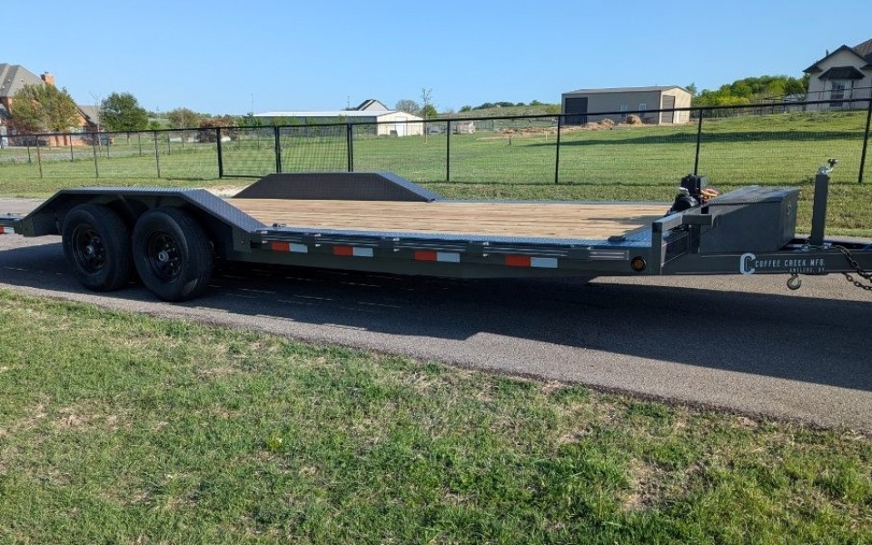 22_trailer_right_side